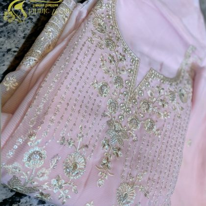 𝐈𝐧𝐝𝐢𝐚𝐧 𝐋𝐮𝐱𝐮𝐫𝐲 𝐂𝐡𝐢𝐟𝐟𝐨𝐧 𝐆𝐞𝐨𝐫𝐠𝐞𝐭𝐭𝐞 𝟯 𝗽𝗶𝗲𝗰𝗲 | Ethnic Wear